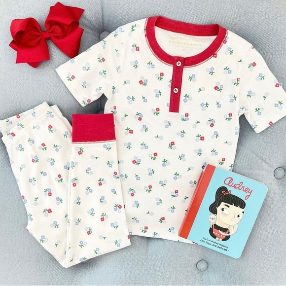 The Beaufort Bonnet Company Other - The Beaufort Bonnet Company Sara Jane's Short Sleeve Floral Pajama Set Size 8-10